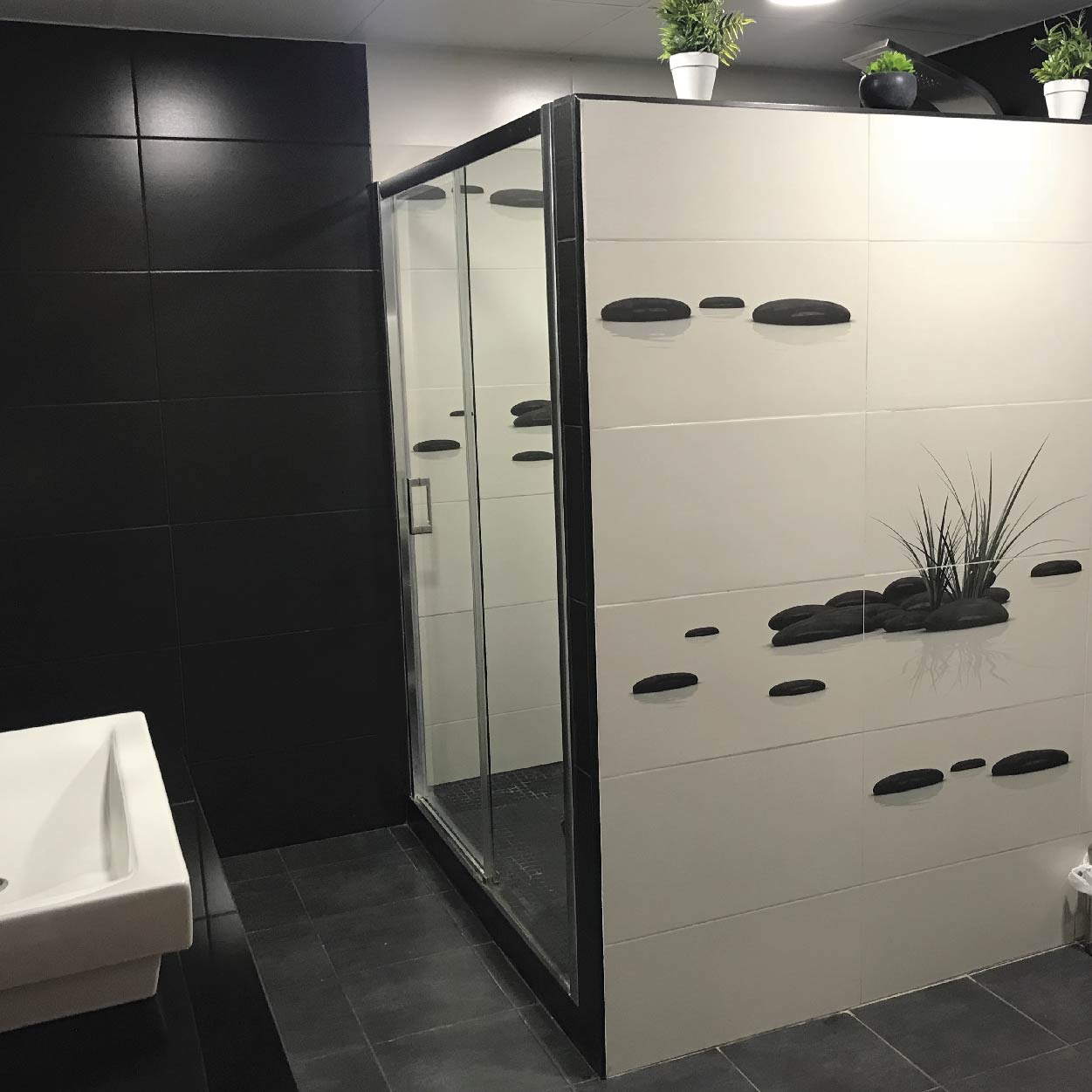 Vivienda unifamiliar reformada por Libar