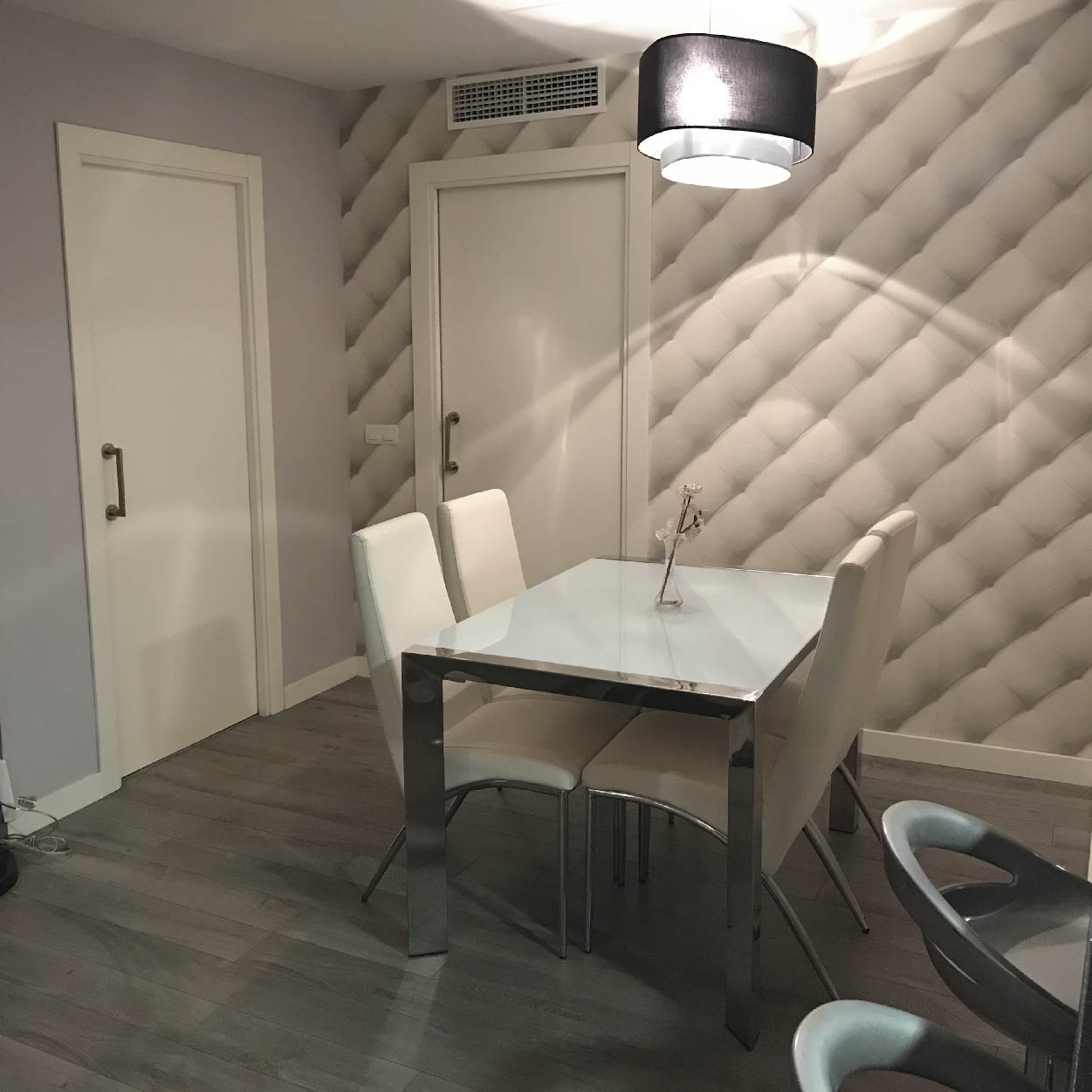 Vivienda unifamiliar reformada por Libar