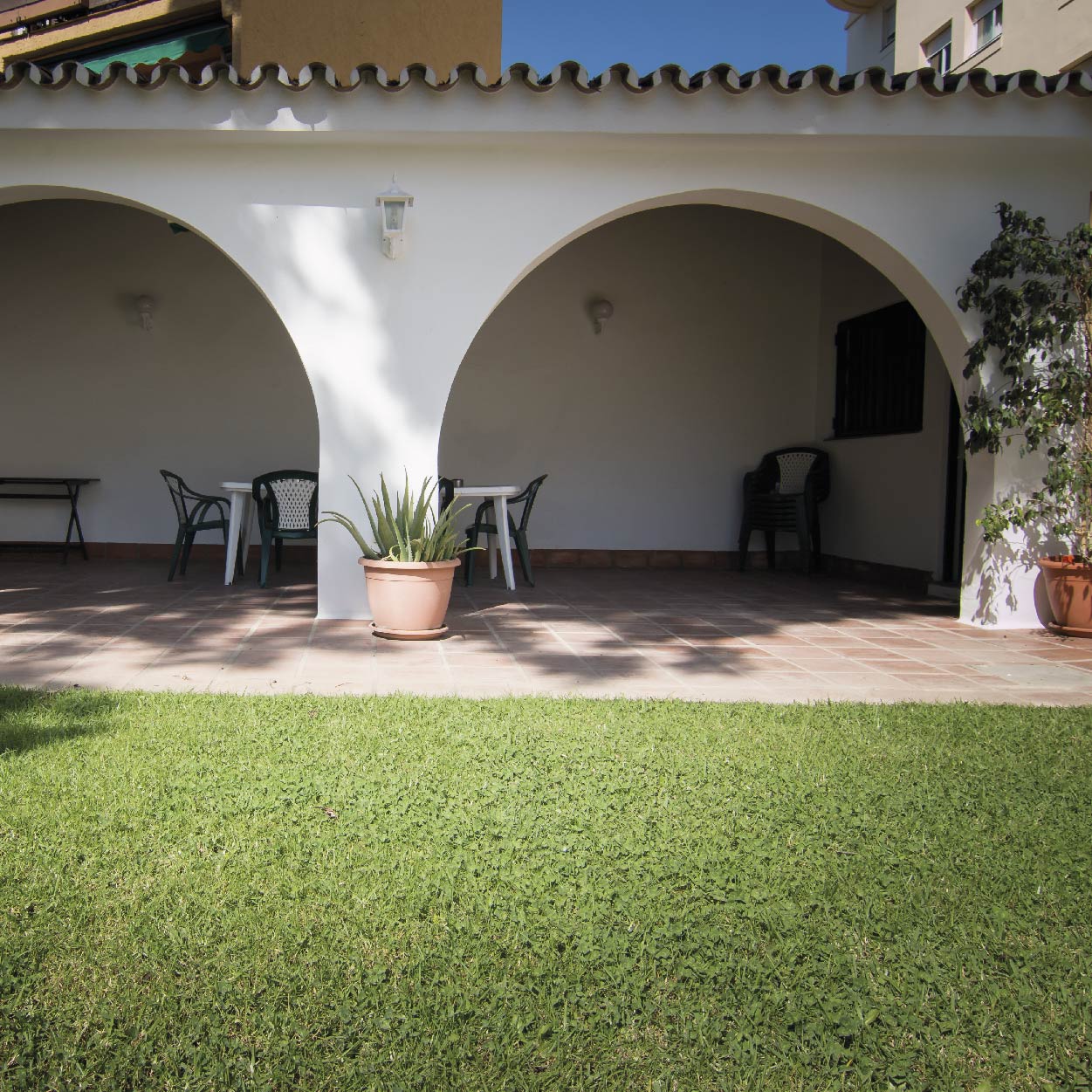 Villa reformada por Libar