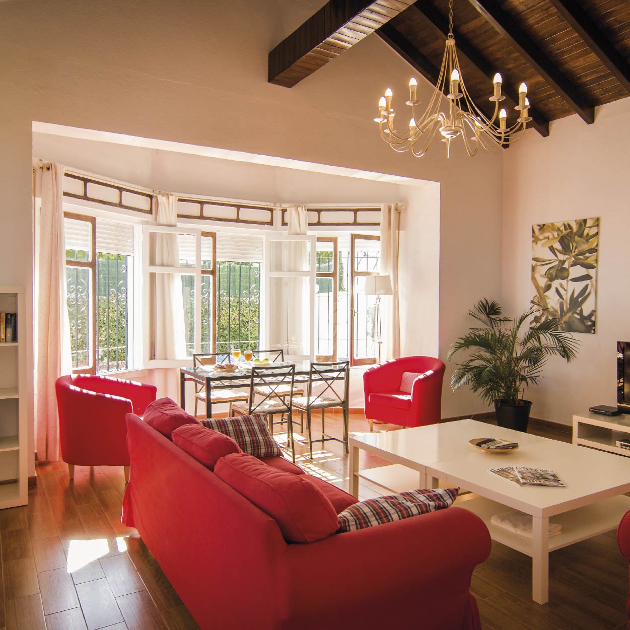 Villa reformada por Libar